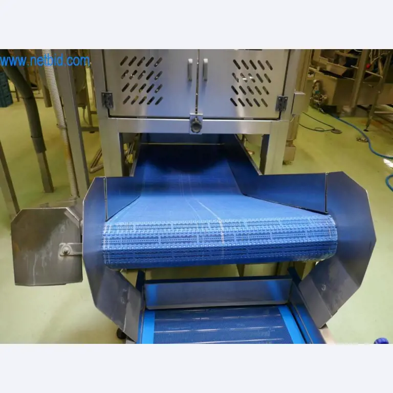 Dobro vzdrževani stroji in tehnična oprema iz živilskopredelovalnega sektorja-57