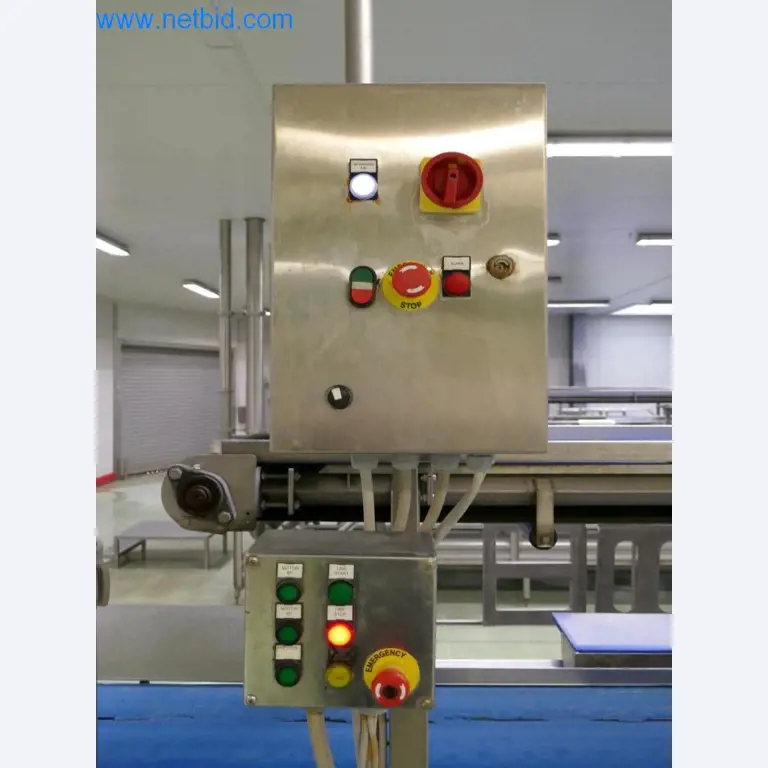 Dobro vzdrževani stroji in tehnična oprema iz živilskopredelovalnega sektorja-6