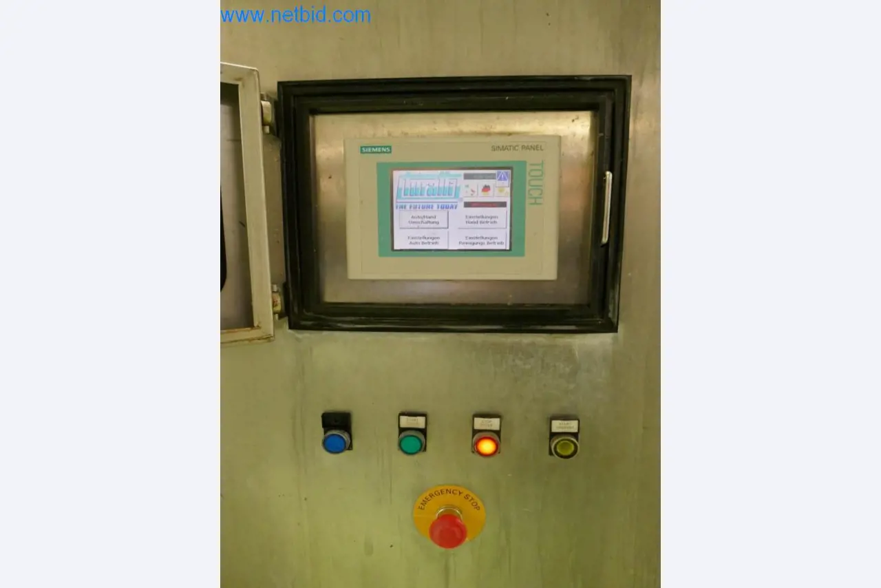 Máquinas y equipos técnicos del sector alimentario en buen estado de conservación-32