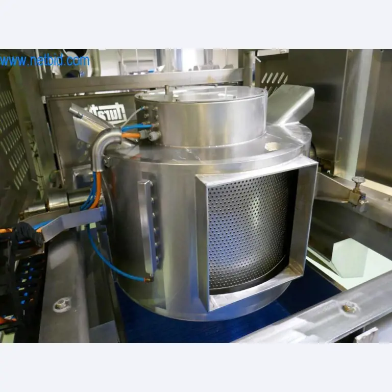 Máquinas y equipos técnicos del sector alimentario en buen estado de conservación-34