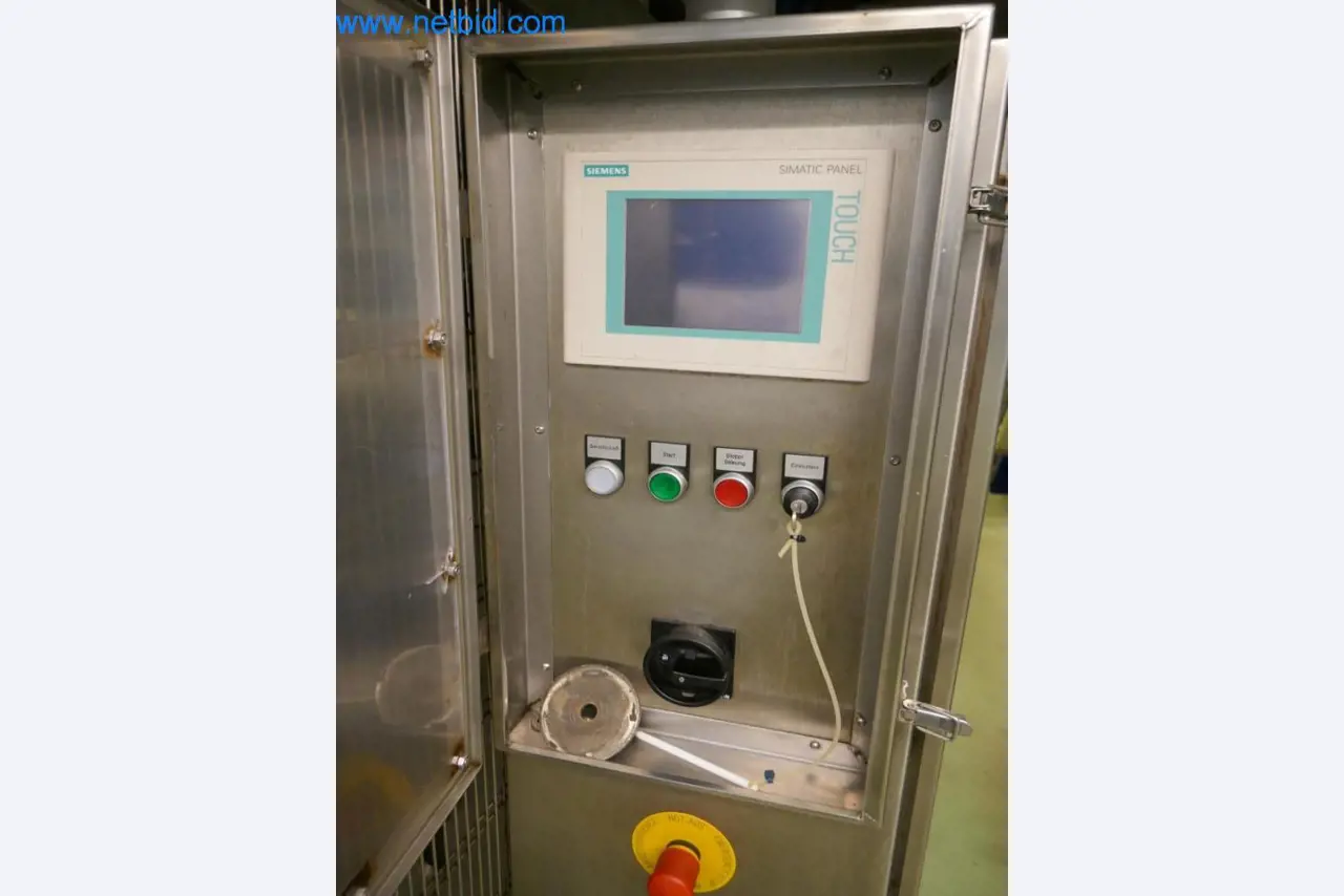 Dobro vzdrževani stroji in tehnična oprema iz živilskopredelovalnega sektorja-10