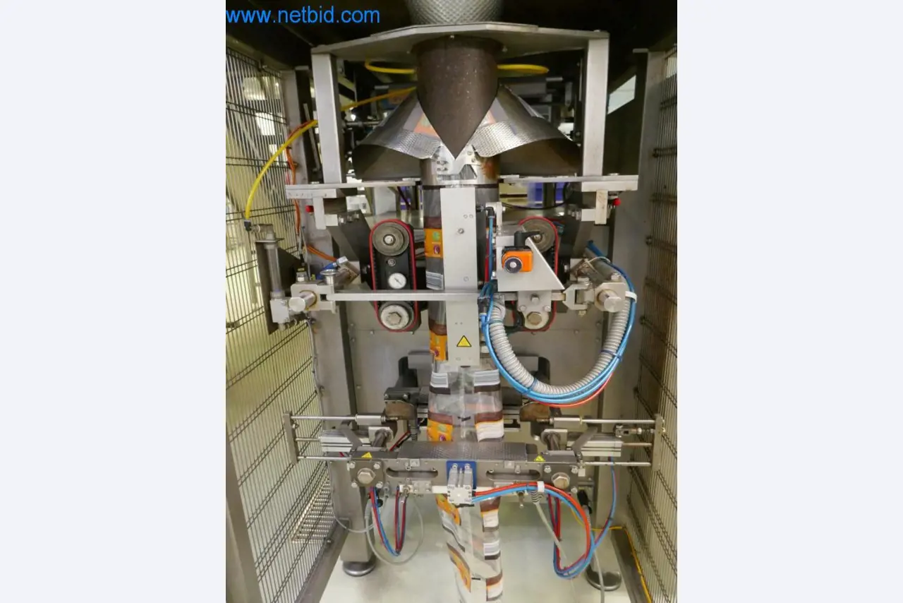 Dobro vzdrževani stroji in tehnična oprema iz živilskopredelovalnega sektorja-9