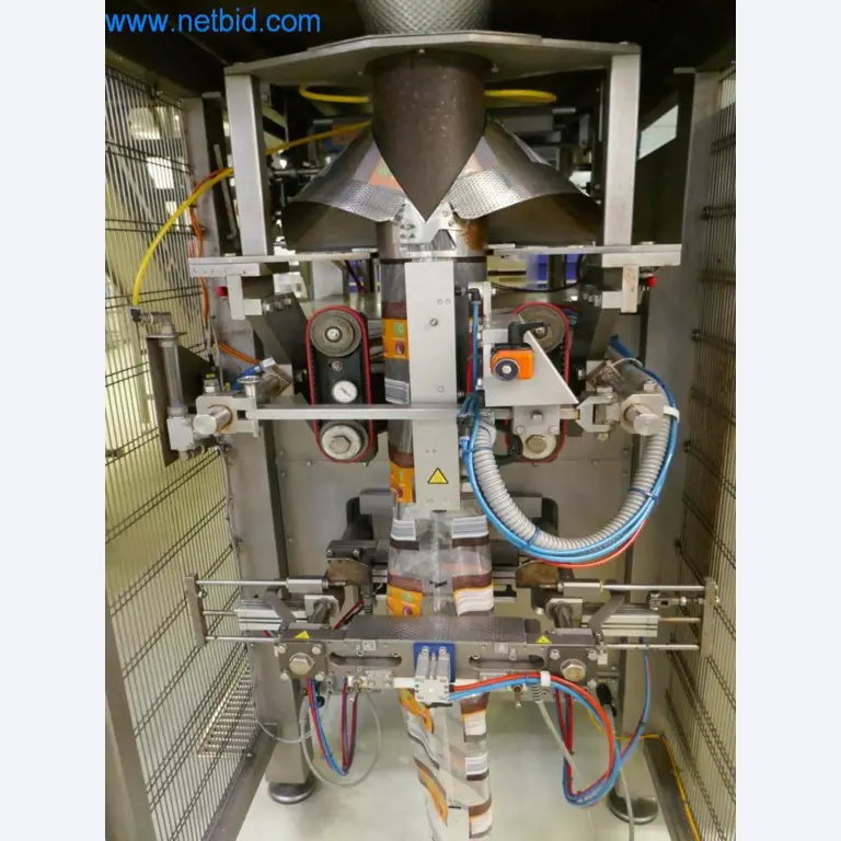 Dobro vzdrževani stroji in tehnična oprema iz živilskopredelovalnega sektorja-9