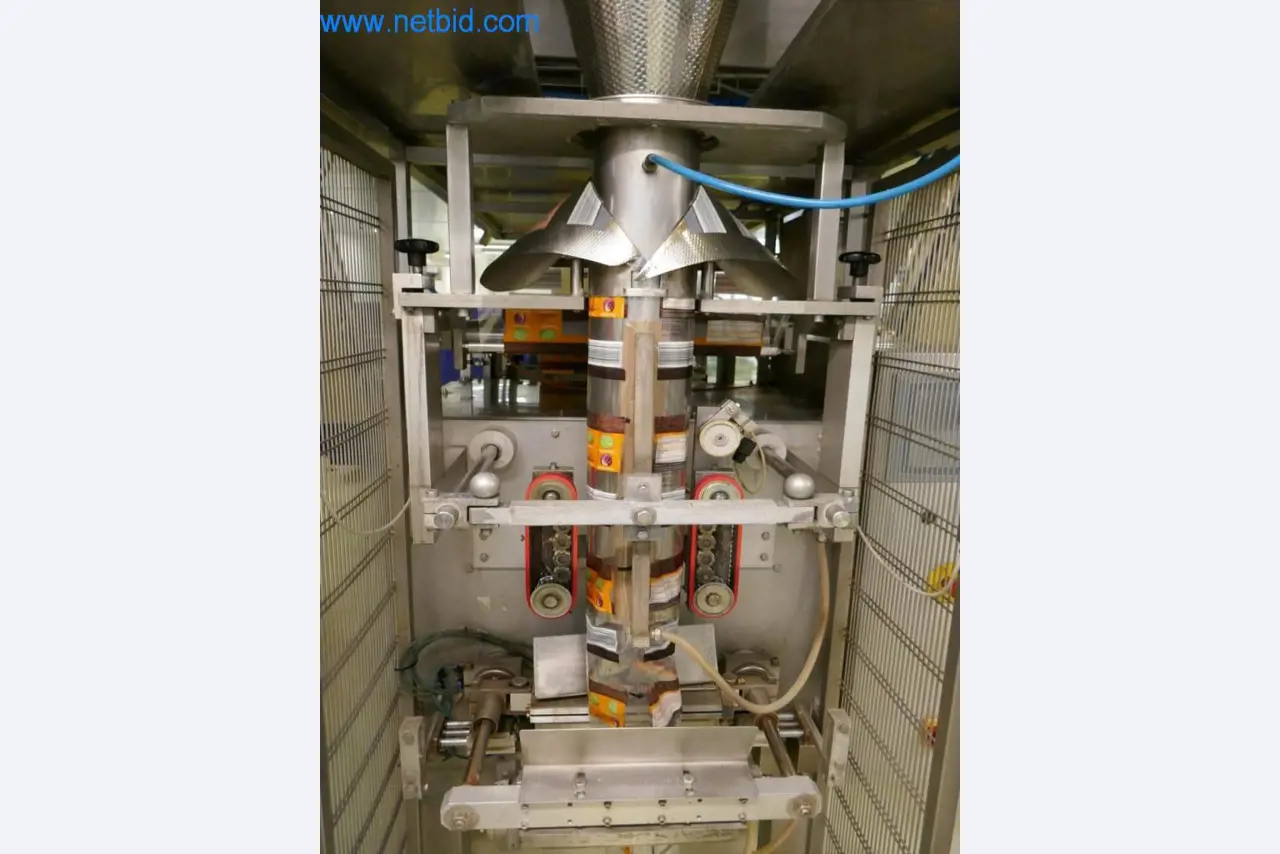 Dobro vzdrževani stroji in tehnična oprema iz živilskopredelovalnega sektorja-9