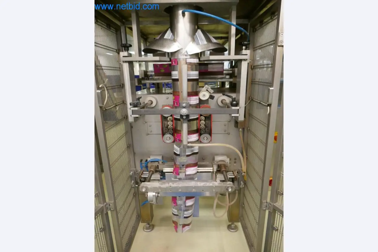 Dobro vzdrževani stroji in tehnična oprema iz živilskopredelovalnega sektorja-9