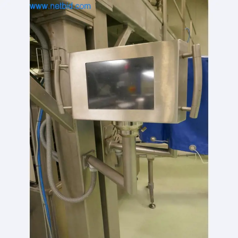 Dobro vzdrževani stroji in tehnična oprema iz živilskopredelovalnega sektorja-3