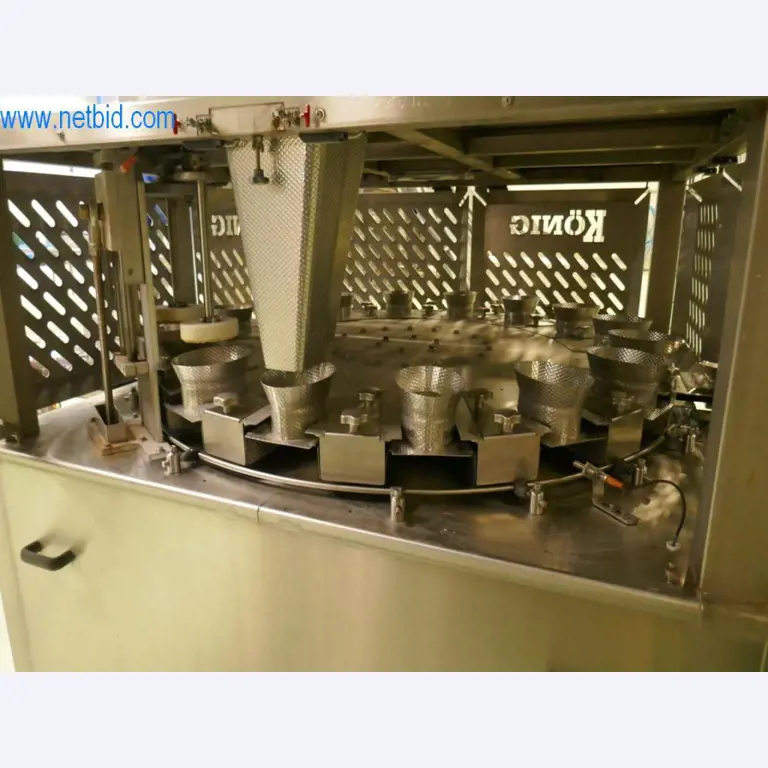 Máquinas y equipos técnicos del sector alimentario en buen estado de conservación-2