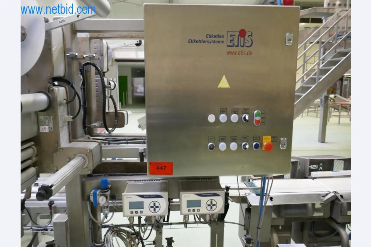 Máquinas y equipos técnicos del sector alimentario en buen estado de conservación-2