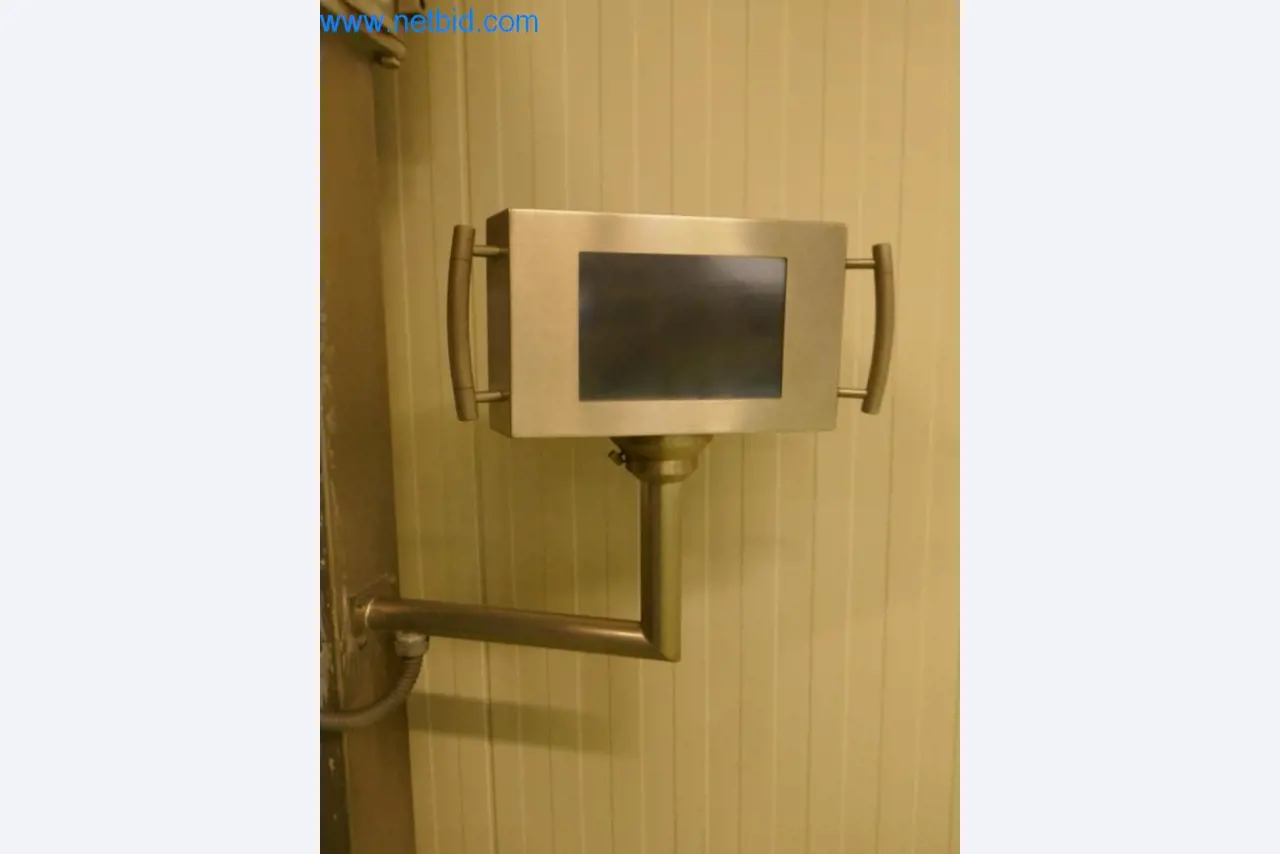 Dobro vzdrževani stroji in tehnična oprema iz živilskopredelovalnega sektorja-2