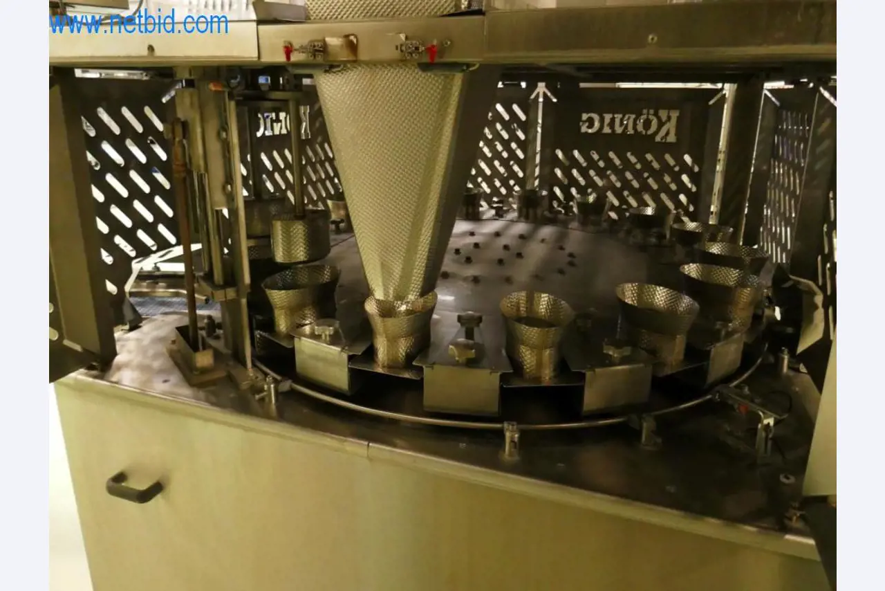 Dobro vzdrževani stroji in tehnična oprema iz živilskopredelovalnega sektorja-5