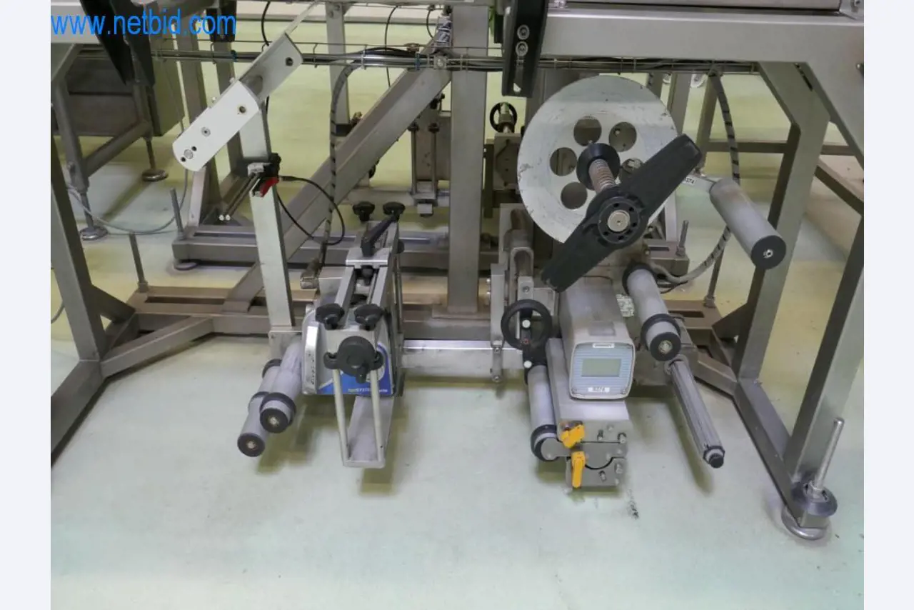 Gepflegte Maschinen und technische Anlagen aus dem Bereich der Lebensmittelverarbeitung-3