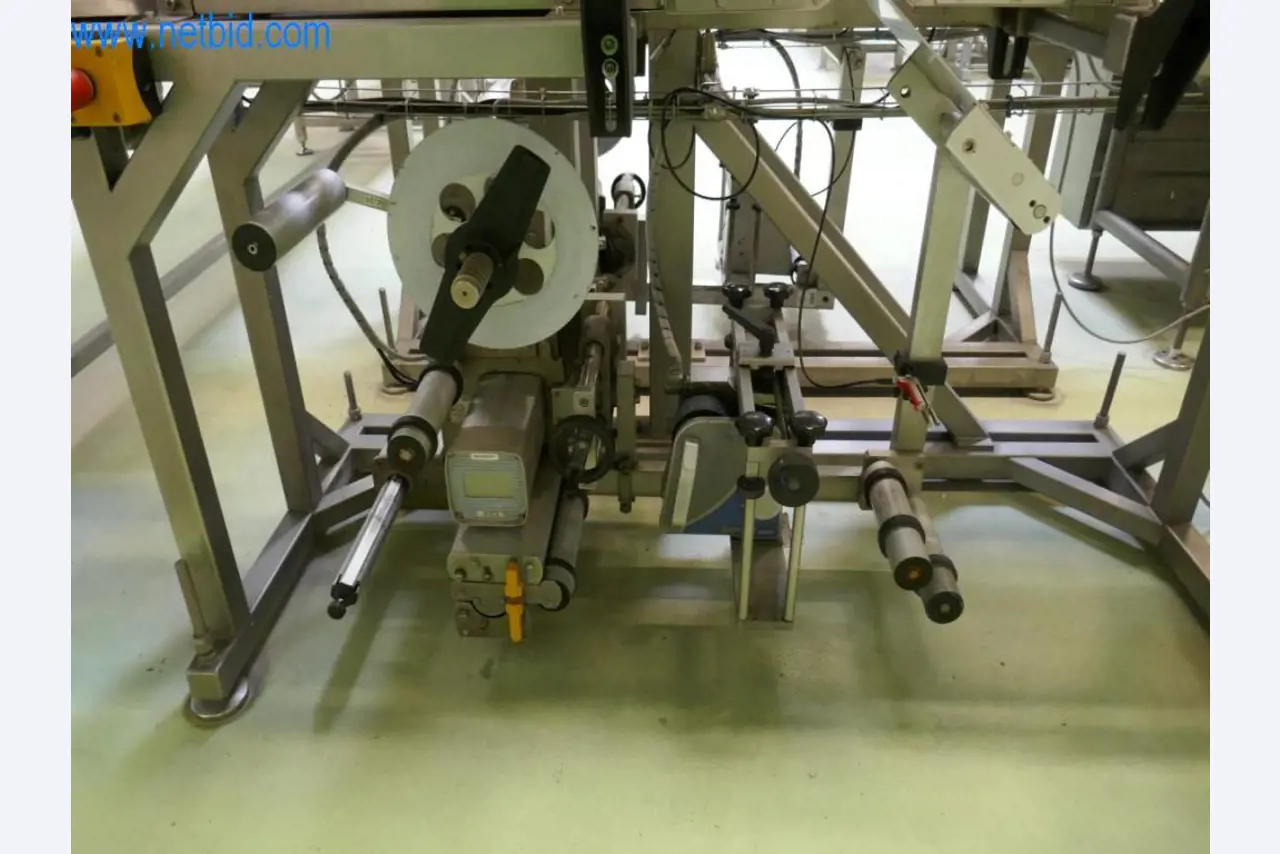 Máquinas y equipos técnicos del sector alimentario en buen estado de conservación-6