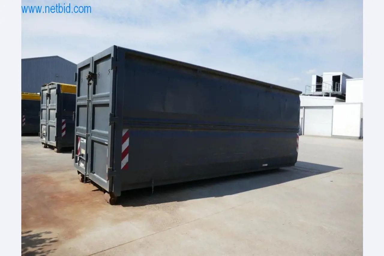 Máquinas e equipamentos técnicos do sector agroalimentar em bom estado de conservação-3