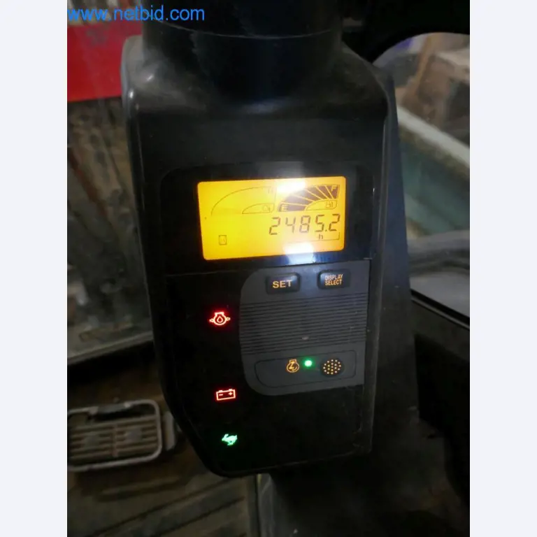 Máquinas e equipamentos técnicos do sector agroalimentar em bom estado de conservação-11