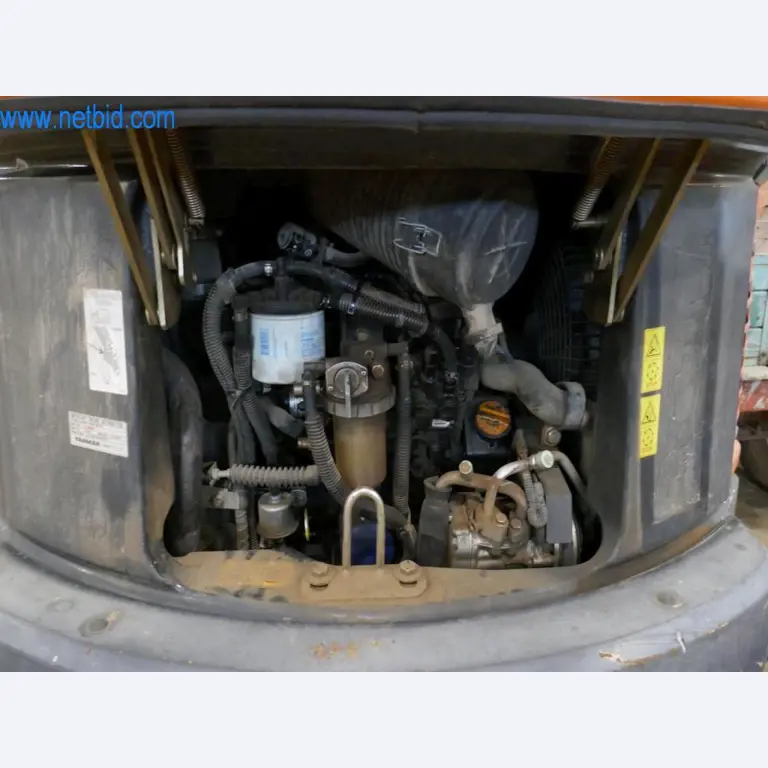 Máquinas e equipamentos técnicos do sector agroalimentar em bom estado de conservação-15