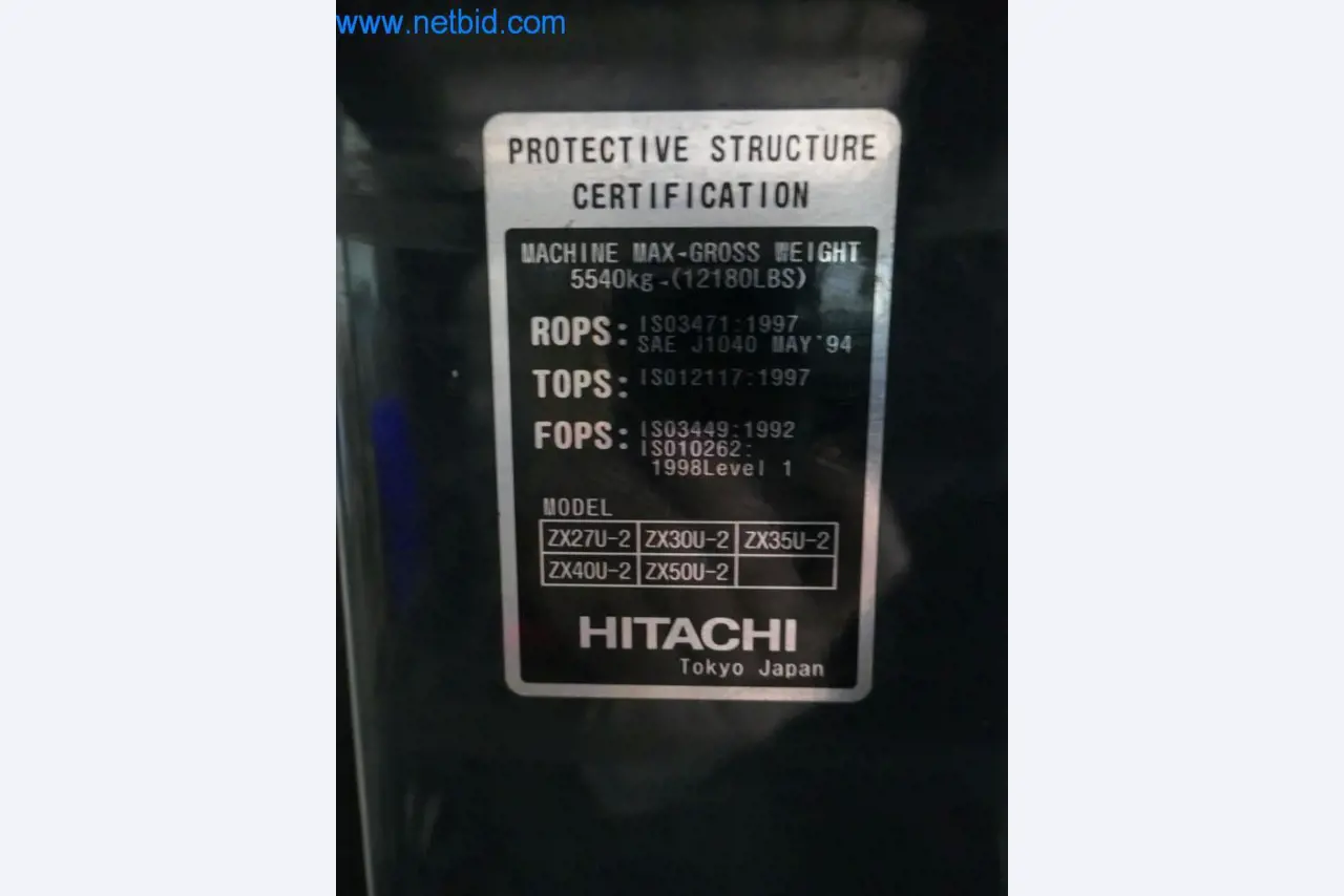 Máquinas e equipamentos técnicos do sector agroalimentar em bom estado de conservação-17