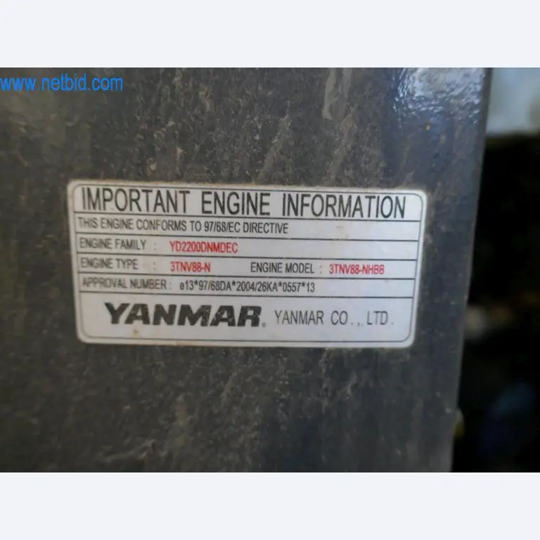 Máquinas e equipamentos técnicos do sector agroalimentar em bom estado de conservação-18