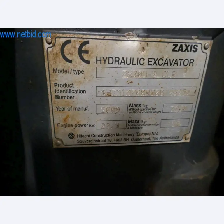 Máquinas e equipamentos técnicos do sector agroalimentar em bom estado de conservação-19