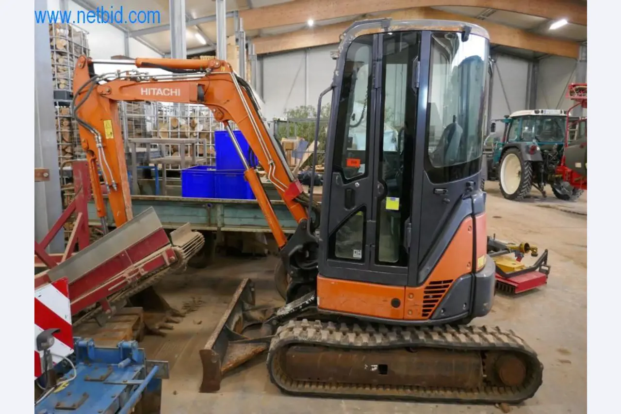 Máquinas e equipamentos técnicos do sector agroalimentar em bom estado de conservação-1