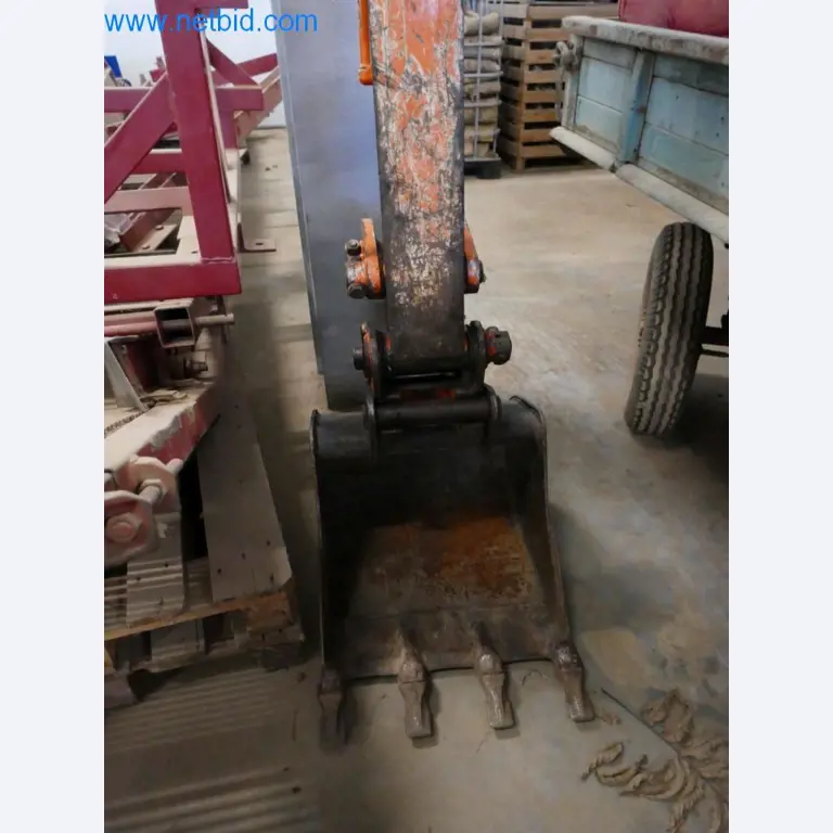 Máquinas e equipamentos técnicos do sector agroalimentar em bom estado de conservação-4