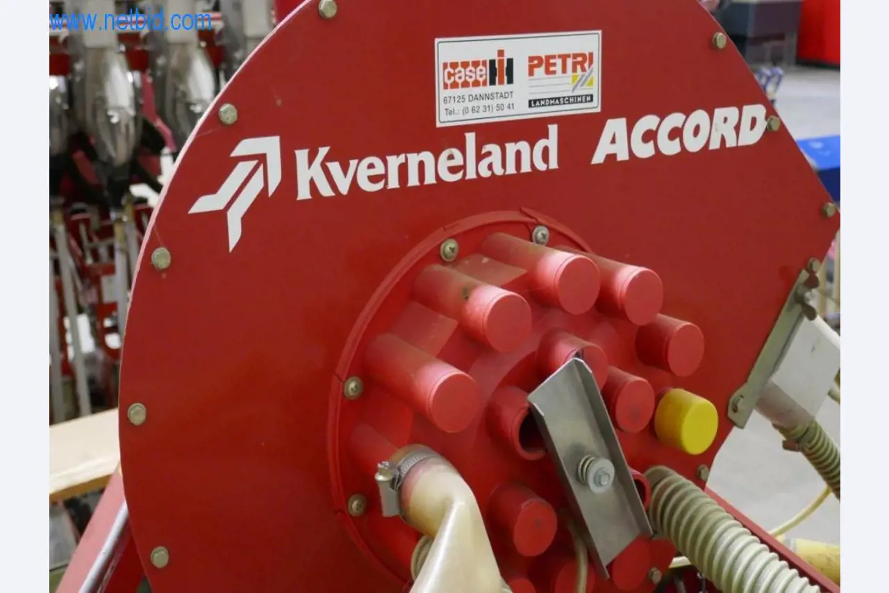 Dobro vzdrževani stroji in tehnična oprema iz živilskopredelovalnega sektorja-5