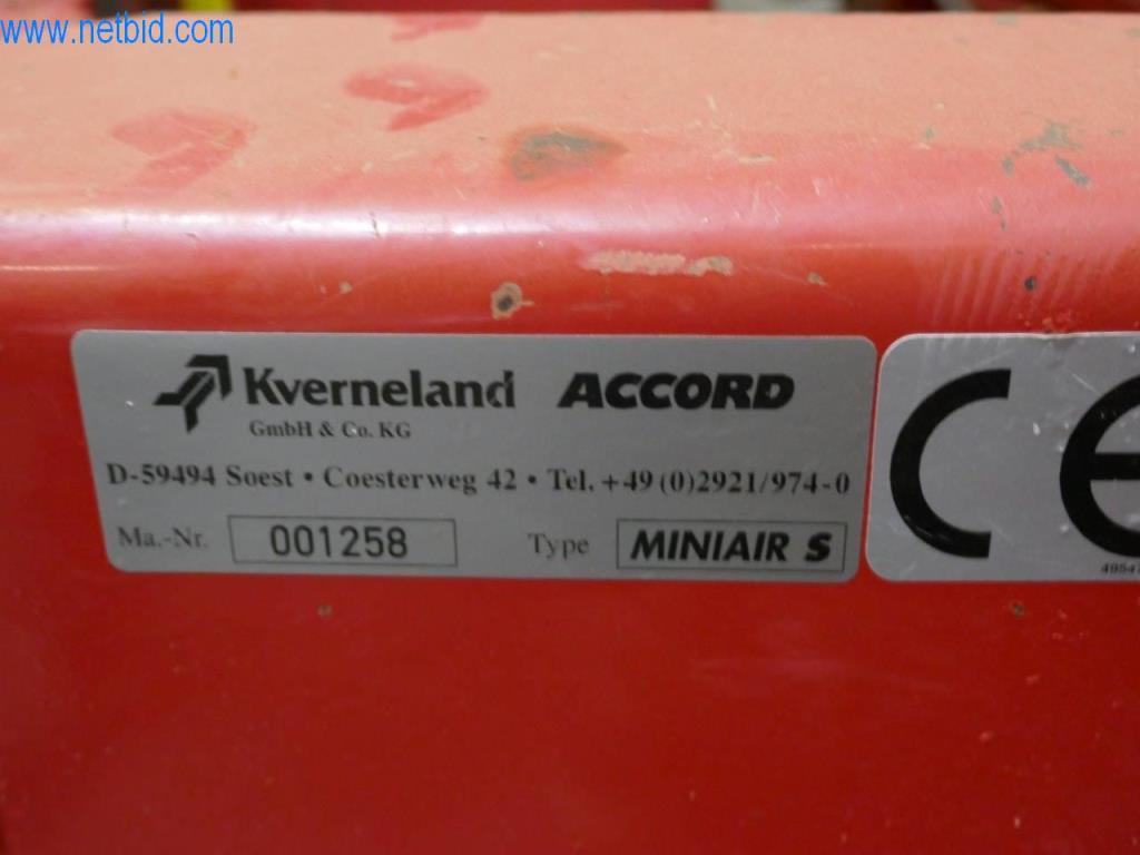 Máquinas y equipos técnicos del sector alimentario en buen estado de conservación-6