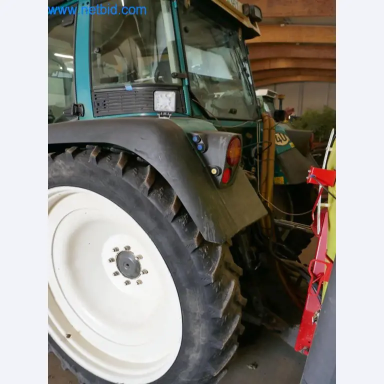 Dobro vzdrževani stroji in tehnična oprema iz živilskopredelovalnega sektorja-8