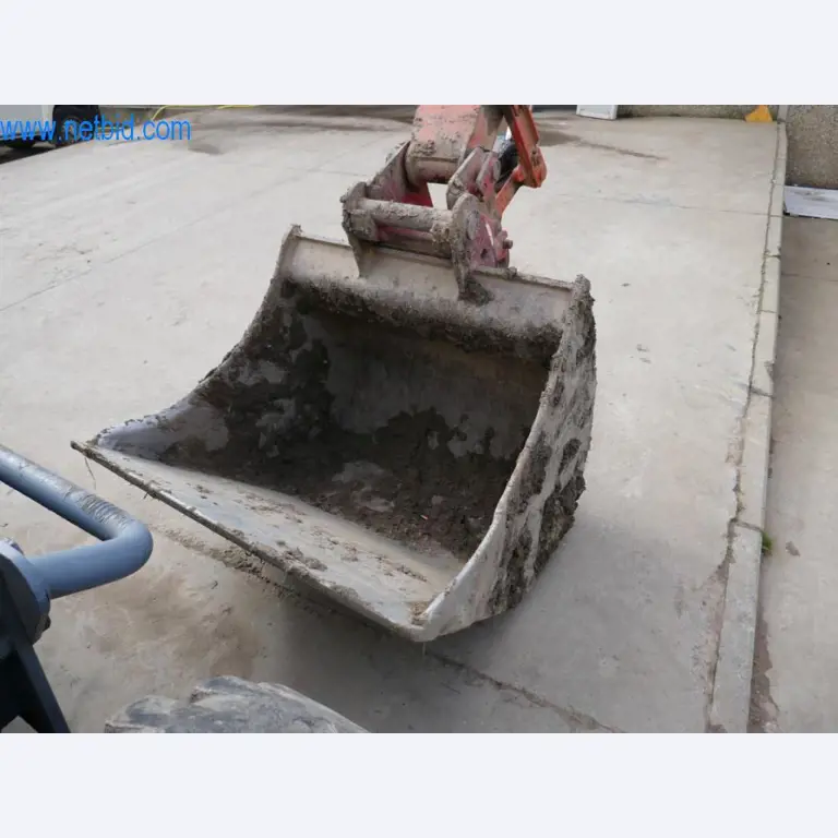 Dobro vzdrževani stroji in tehnična oprema iz živilskopredelovalnega sektorja-15