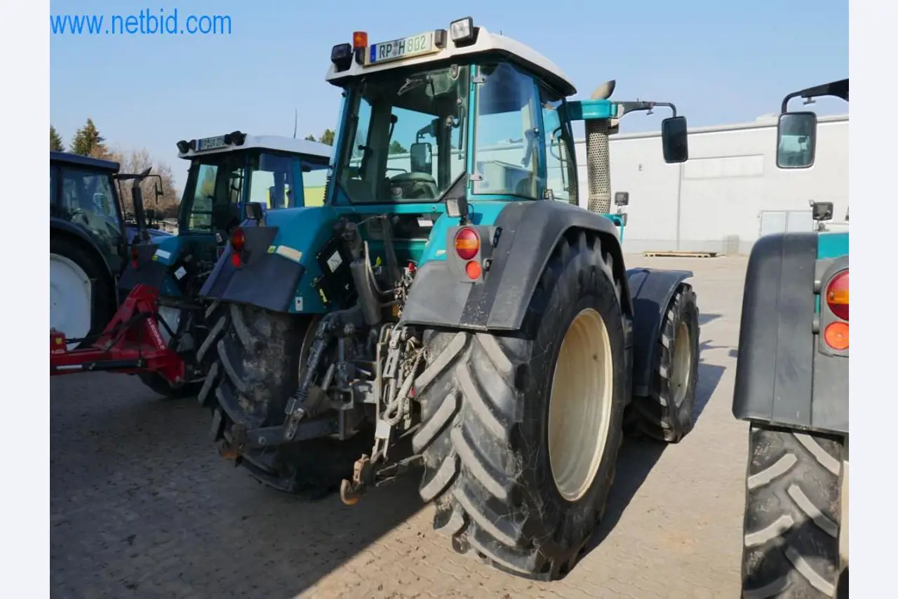 Máquinas e equipamentos técnicos do sector agroalimentar em bom estado de conservação-10