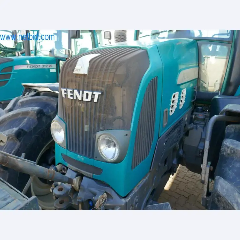 Máquinas e equipamentos técnicos do sector agroalimentar em bom estado de conservação-14