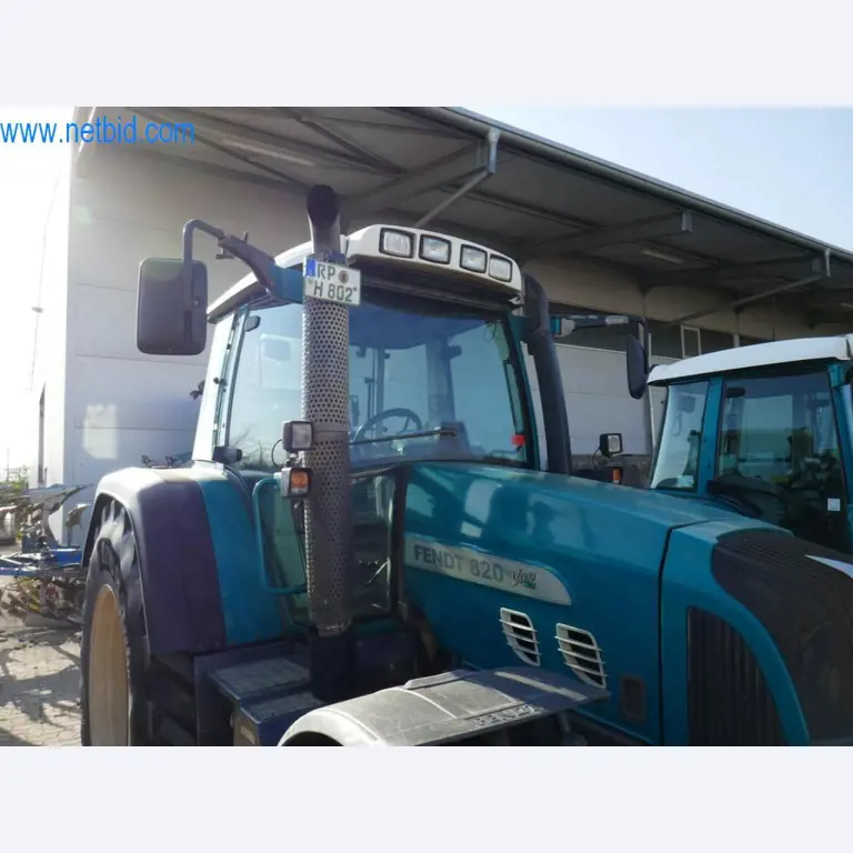 Máquinas e equipamentos técnicos do sector agroalimentar em bom estado de conservação-16