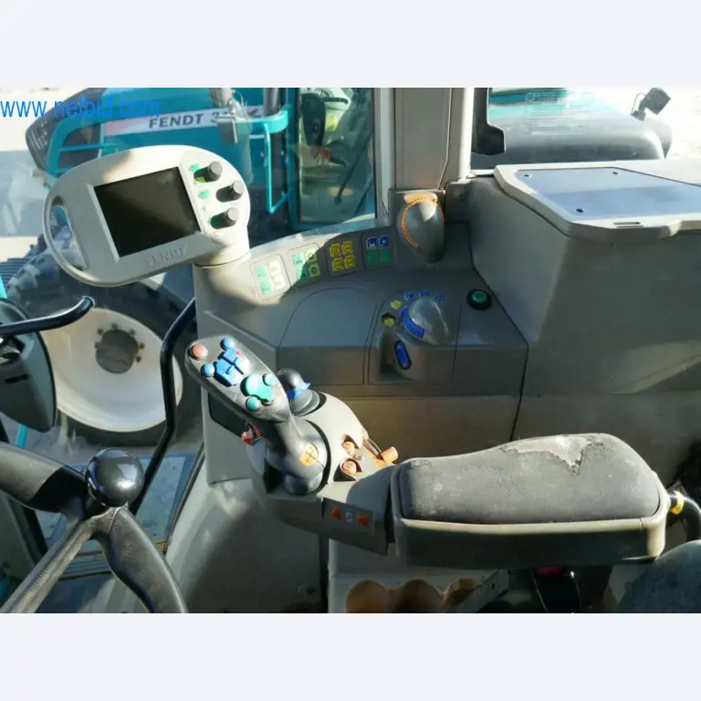 Máquinas e equipamentos técnicos do sector agroalimentar em bom estado de conservação-3