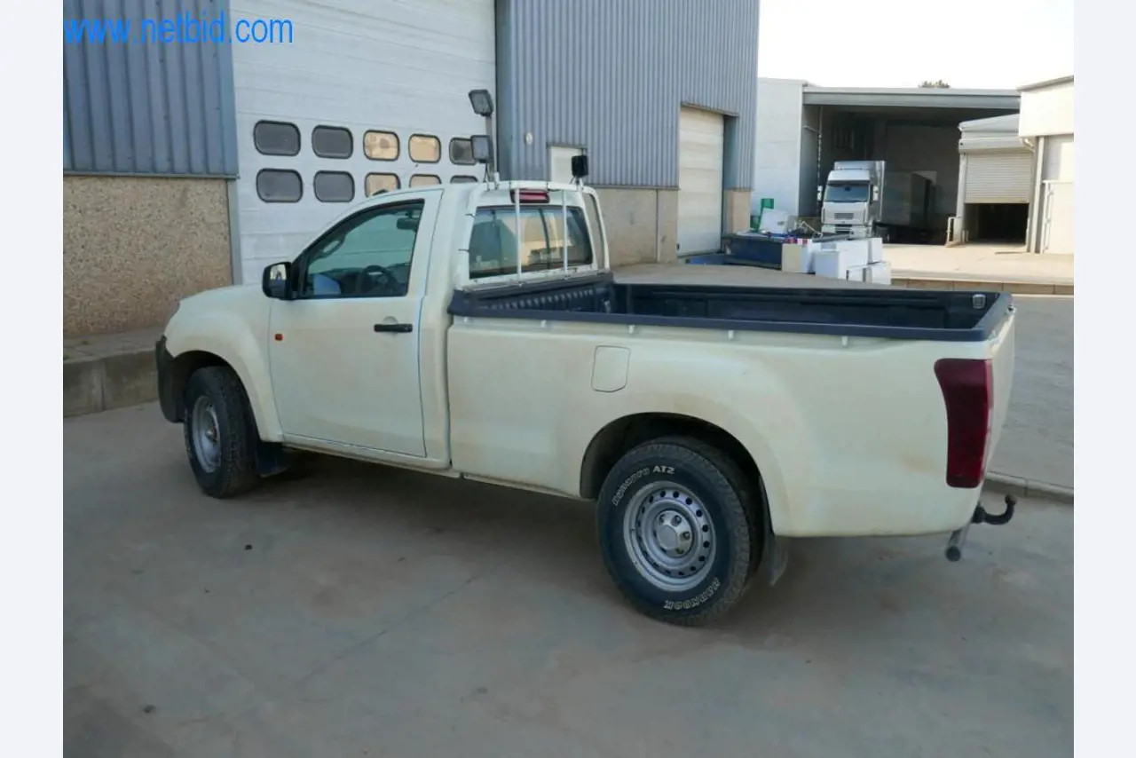 Máquinas e equipamentos técnicos do sector agroalimentar em bom estado de conservação-11