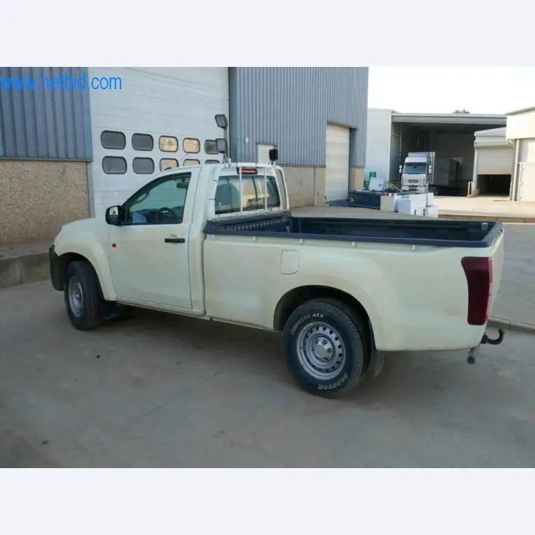 Máquinas e equipamentos técnicos do sector agroalimentar em bom estado de conservação-11