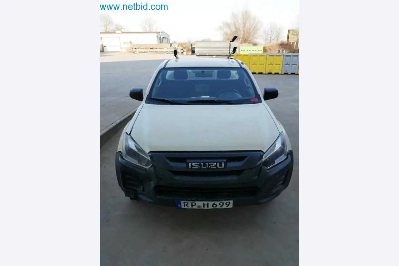 Máquinas e equipamentos técnicos do sector agroalimentar em bom estado de conservação-13