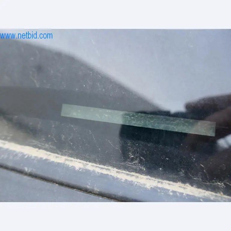 Máquinas e equipamentos técnicos do sector agroalimentar em bom estado de conservação-8