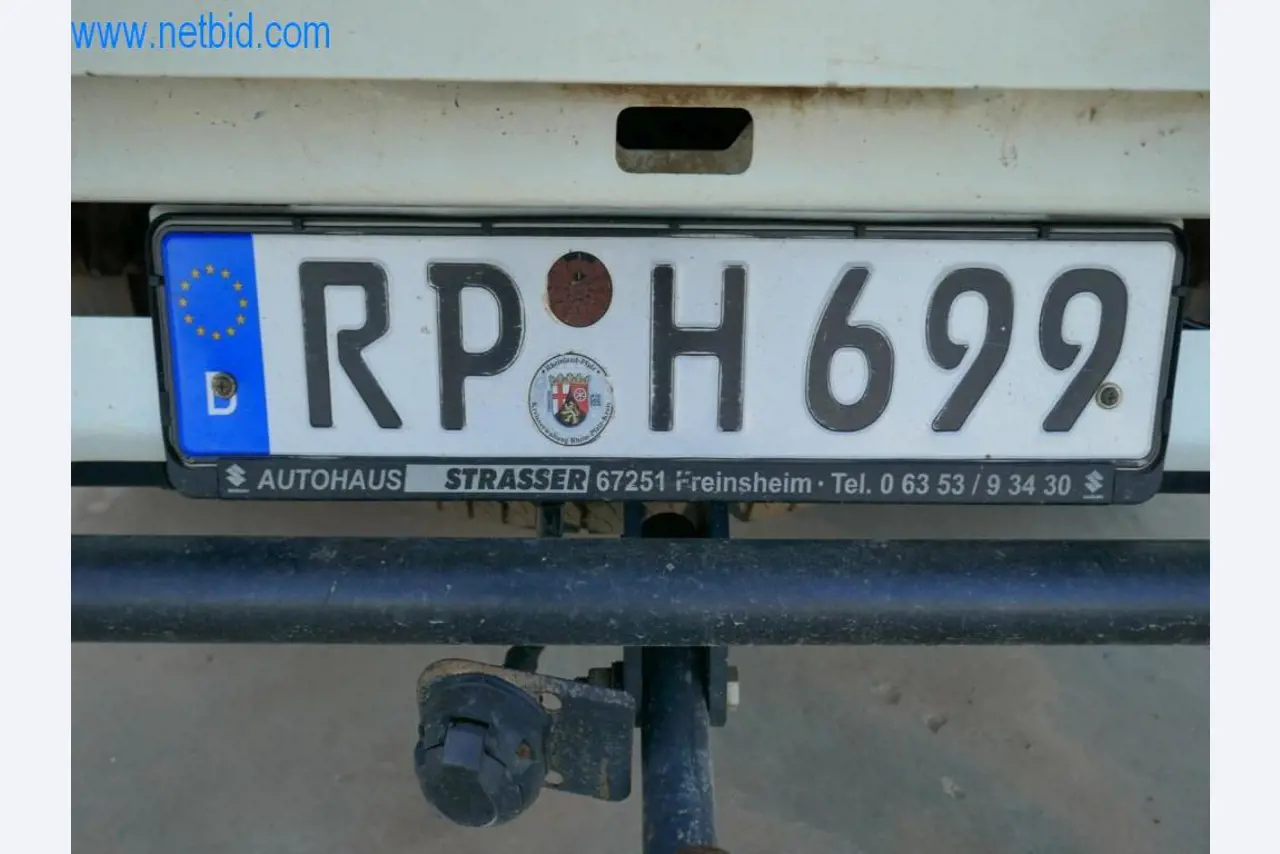 Máquinas e equipamentos técnicos do sector agroalimentar em bom estado de conservação-9