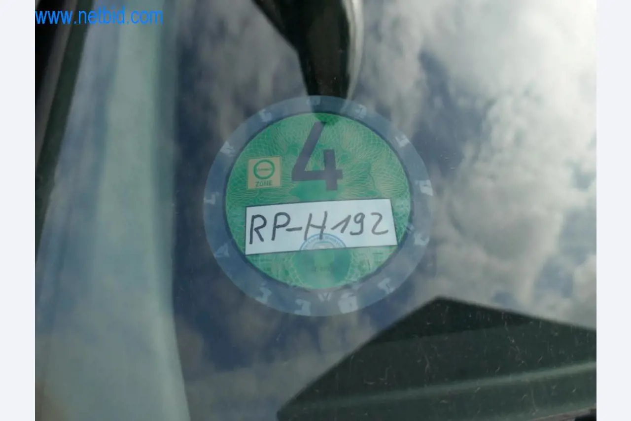 Máquinas e equipamentos técnicos do sector agroalimentar em bom estado de conservação-14