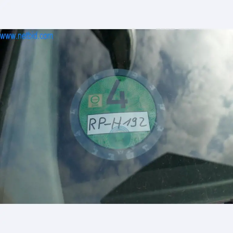 Máquinas e equipamentos técnicos do sector agroalimentar em bom estado de conservação-14