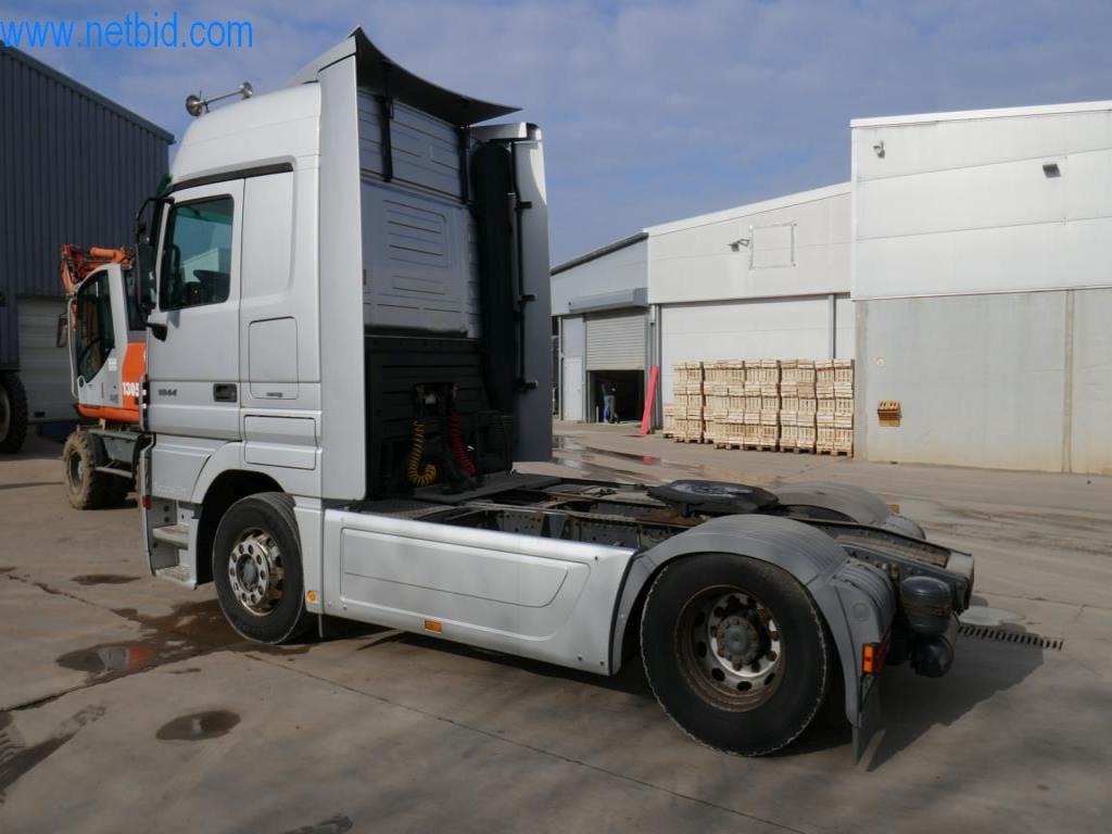 Máquinas y equipos técnicos del sector alimentario en buen estado de conservación-15