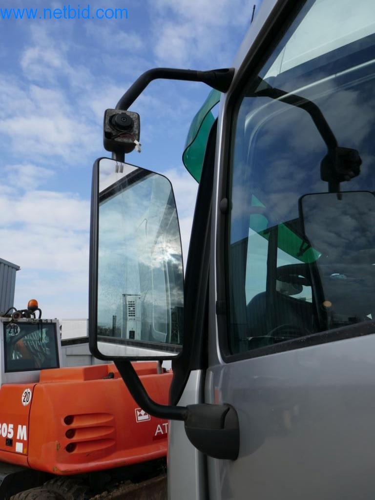 Máquinas y equipos técnicos del sector alimentario en buen estado de conservación-18