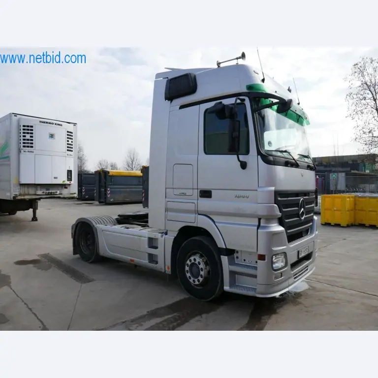 Máquinas e equipamentos técnicos do sector agroalimentar em bom estado de conservação-2