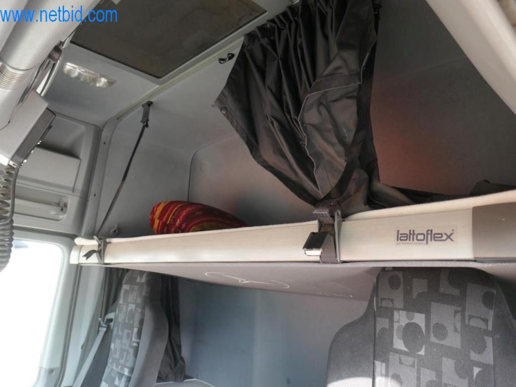 Máquinas y equipos técnicos del sector alimentario en buen estado de conservación-7