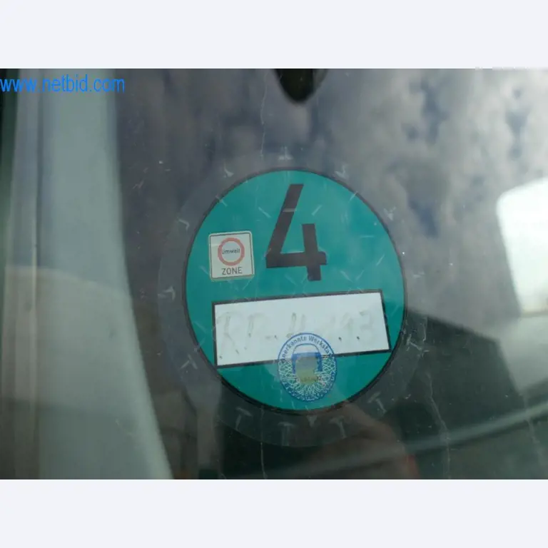 Máquinas e equipamentos técnicos do sector agroalimentar em bom estado de conservação-11