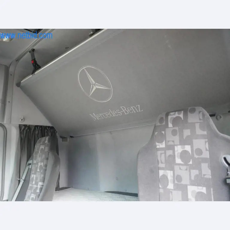 Máquinas e equipamentos técnicos do sector agroalimentar em bom estado de conservação-19