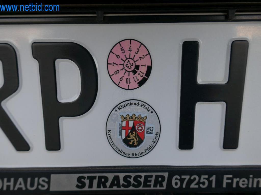 Máquinas y equipos técnicos del sector alimentario en buen estado de conservación-10