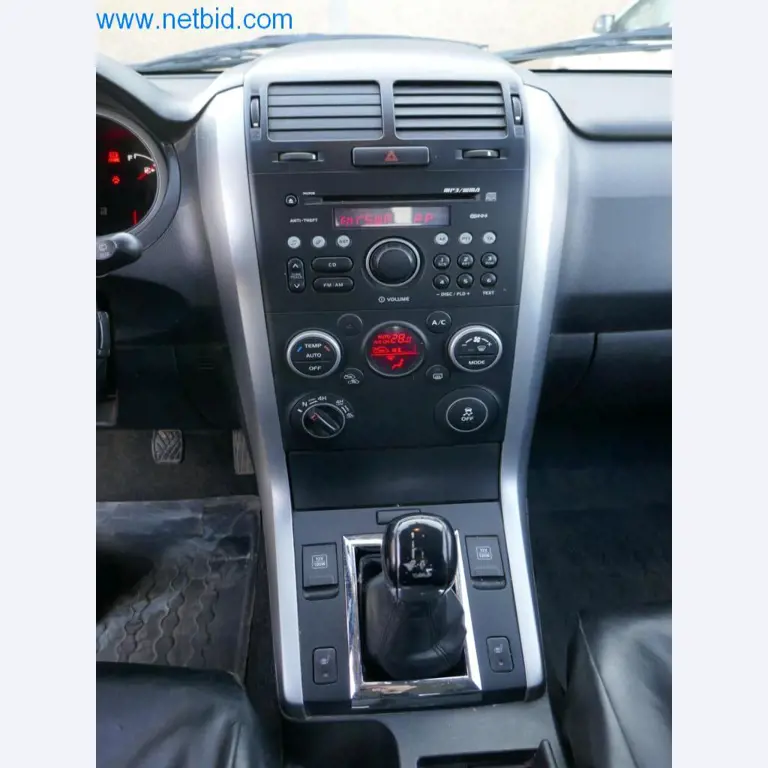 Dobro vzdrževani stroji in tehnična oprema iz živilskopredelovalnega sektorja-17