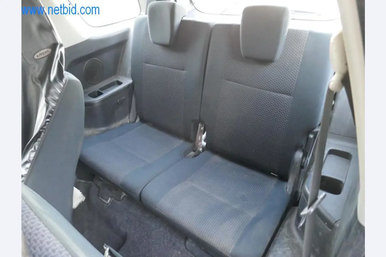 Dobro vzdrževani stroji in tehnična oprema iz živilskopredelovalnega sektorja-3