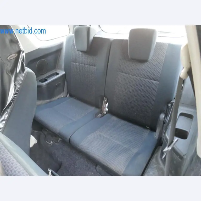 Dobro vzdrževani stroji in tehnična oprema iz živilskopredelovalnega sektorja-3