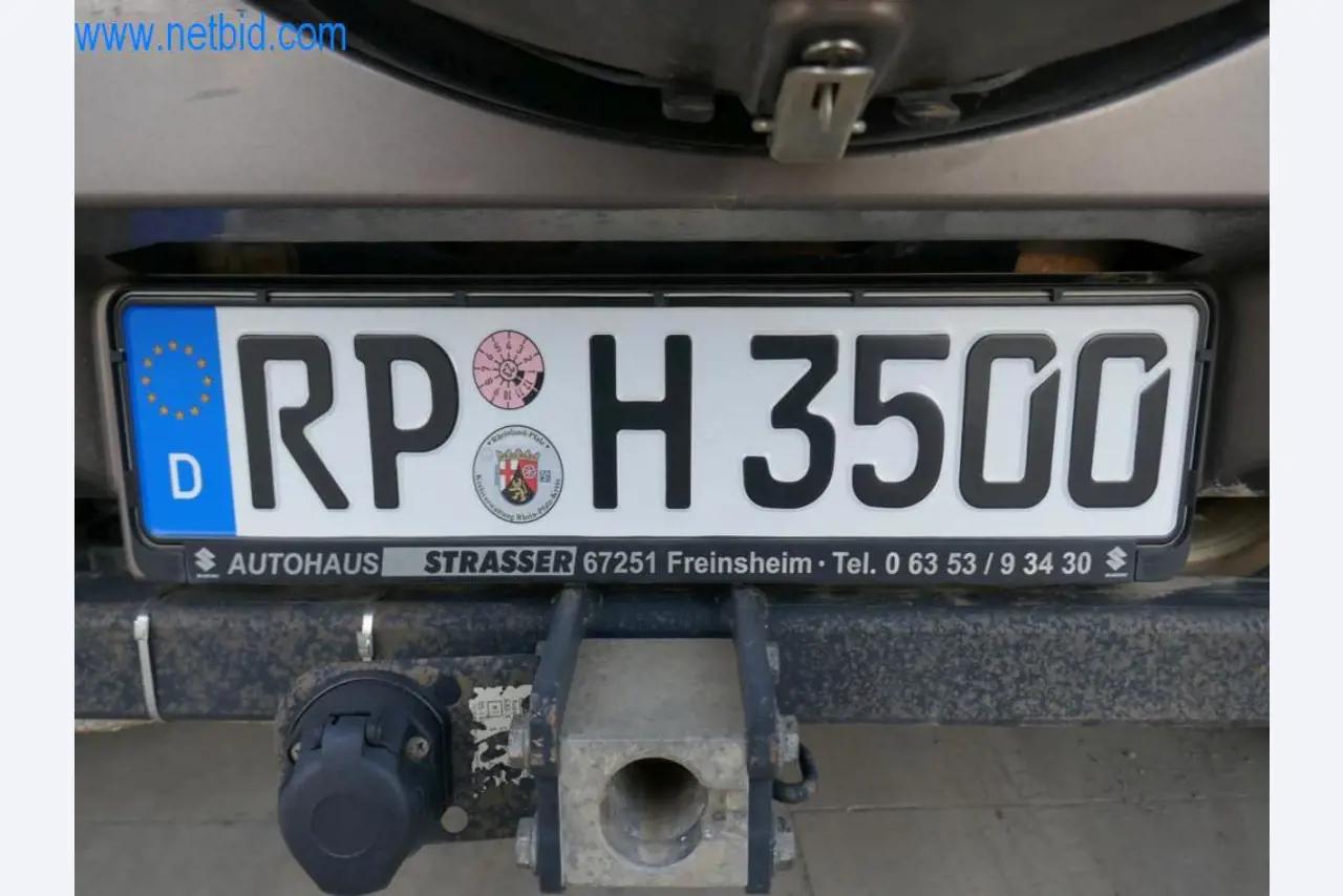 Dobro vzdrževani stroji in tehnična oprema iz živilskopredelovalnega sektorja-9